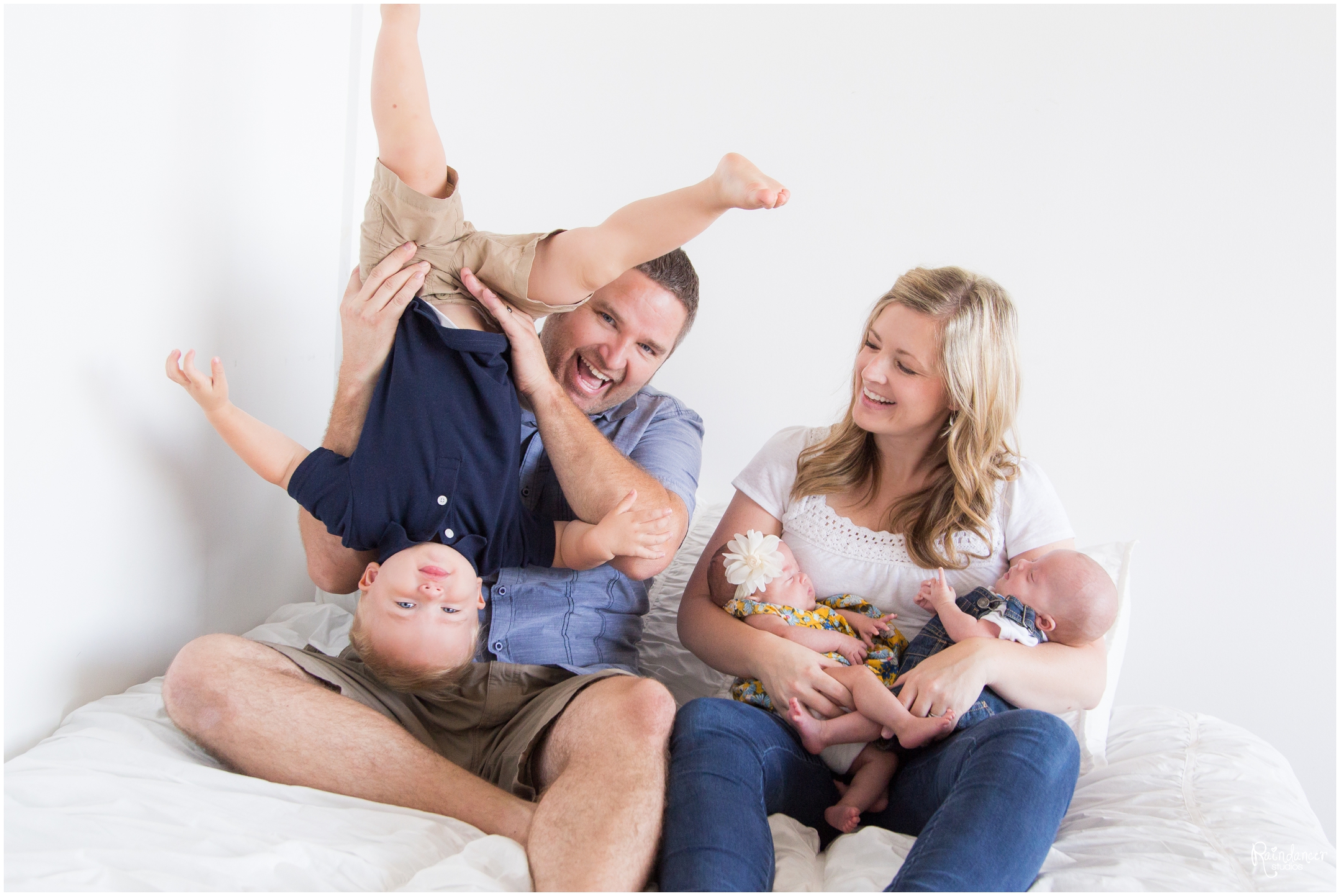 Indianapolis Newborn Photographer, Indy newborn photographer, Indy newborn photography, Indianapolis newborn photography, Indy baby photographer, Indianapolis baby photographer, Indianapolis family photographer, Indianapolis family photography, Indy family photographer, Indy family photography, Indy children photographer, Indianapolis children photographer, Indianapolis lifestyle photographer