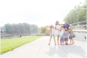 Family of 6 laughing and hugging - by Indianapolis Photographer Jill Howell