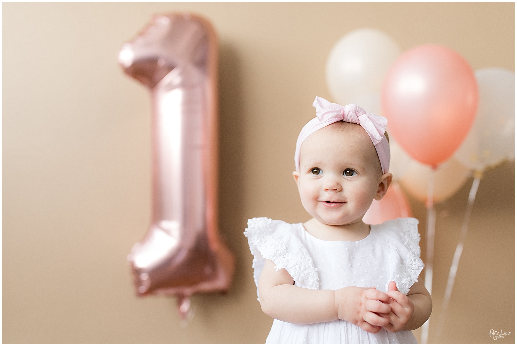 First Birthday Photos | Celebrating Alice - sarahsidwell.com