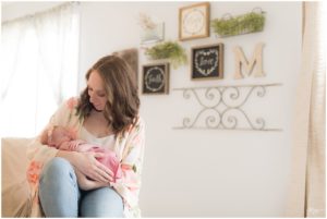 Newborn Session in Franklin Indiana home.